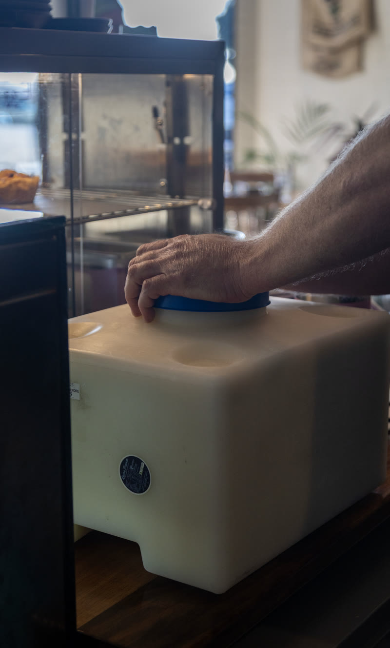 12L TUW keg in a café